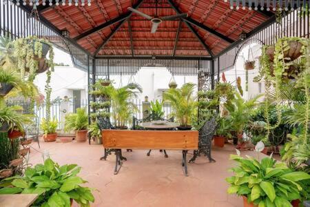 Eden Garden Villa By Jadecaps Nr Mg Road Garden Бангалор Экстерьер фото